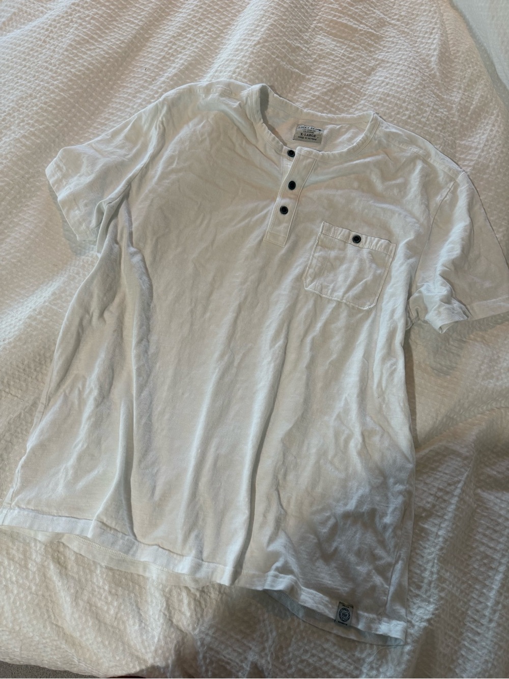 Lucky Brand White Short-Sleeve Henley Pocket Tee